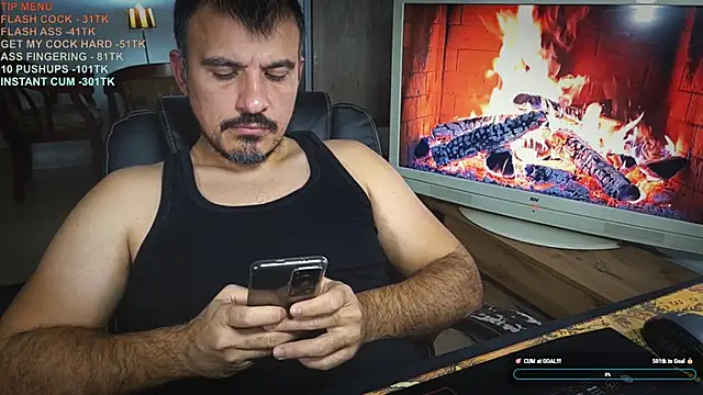 officeman7 online show from 12-15-25, 05:19