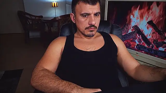 officeman7 online show from 01-23-25, 07:29