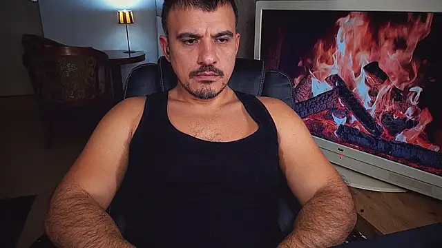 officeman7 online show from 01-20-25, 05:06