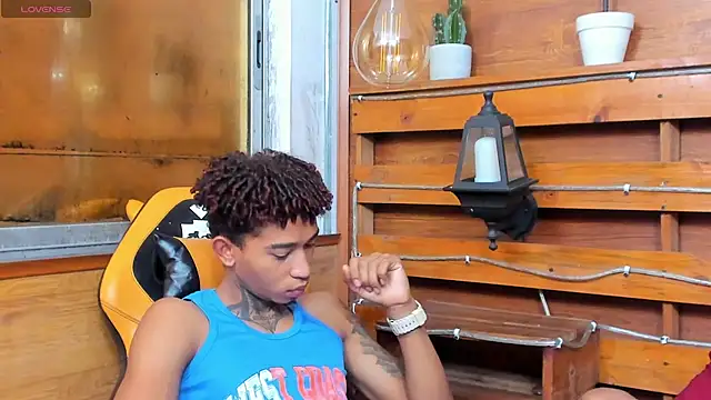 sexy blacks  online show from 09-18-25, 11:57