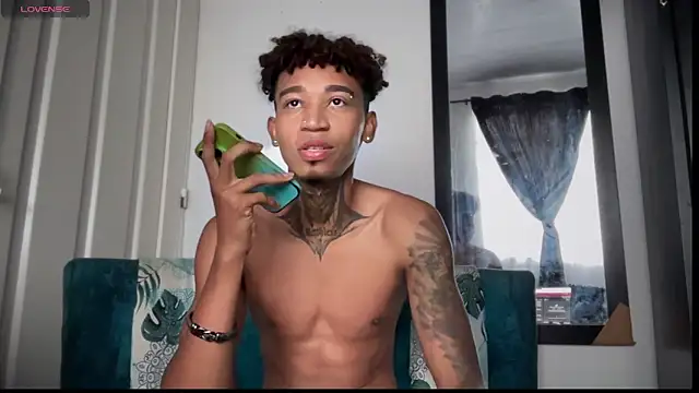 sexy blacks  online show from 11-22-25, 12:04