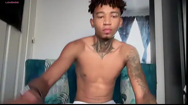 sexy blacks  online show from 11-14-25, 12:09