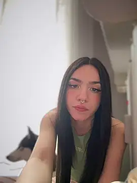 Snapshot of ShannonShanny chatting on 03-18-25, 01:55 ShannonShanny online show from 03-18-25, 01:55