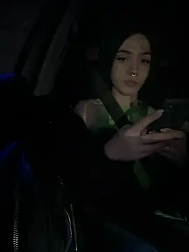 Snapshot of ShannonShanny chatting on 03-22-25, 09:53 ShannonShanny online show from 03-22-25, 09:53