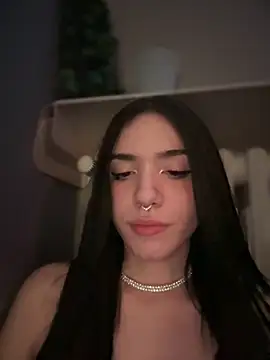 Snapshot of ShannonShanny chatting on 03-15-25, 07:38 ShannonShanny online show from 03-15-25, 07:38