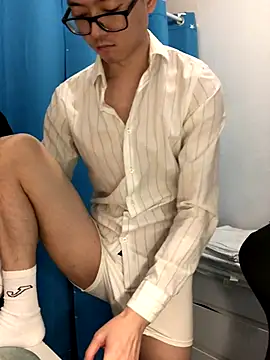 wangjian2324 online show from 11-25-25, 04:18