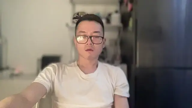 wangjian2324 online show from 10-27-25, 10:11