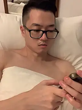 wangjian2324 online show from 11-23-25, 12:26