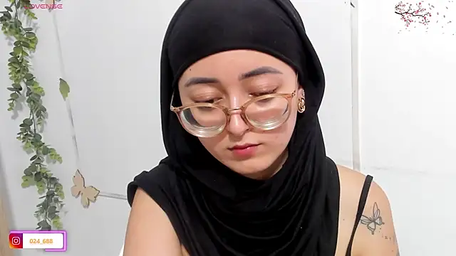 aysel elid online show from 06-07-26, 09:53