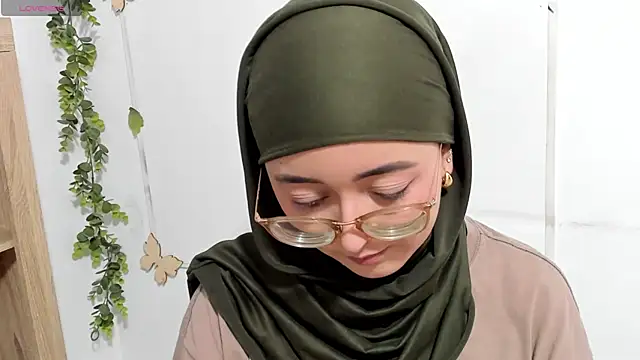 aysel elid online show from 06-20-26, 10:26
