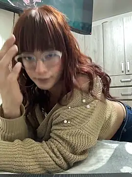 Snapshot of miss_gisselle chatting on 02-07-26, 10:18 miss gisselle online show from 02-07-26, 10:18