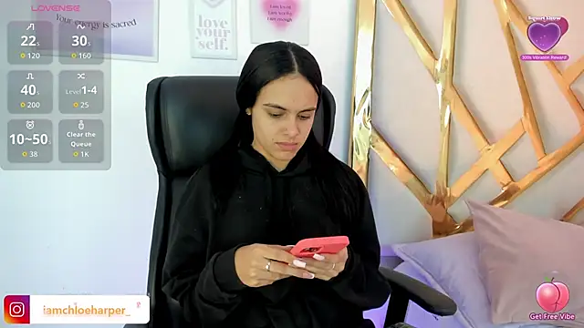 ChloeHarper  online show from 11-09-25, 12:53