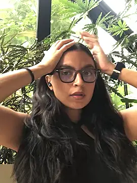 Gia Mazzon online show from 03-26-26, 04:16