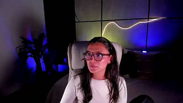 Gia Mazzon online show from 02-03-26, 04:12