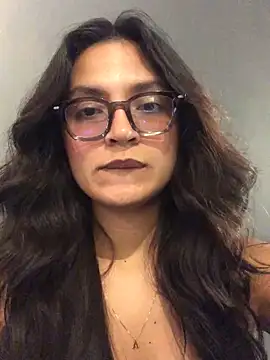 Snapshot of Gia_Mazzon chatting on 06-10-26, 05:47 Gia Mazzon online show from 06-10-26, 05:47