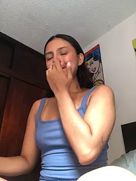 Snapshot of Gia_Mazzon chatting on 05-06-26, 03:16 Gia Mazzon online show from 05-06-26, 03:16