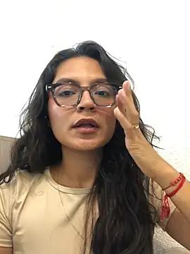 Gia Mazzon online show from 07-16-26, 06:05