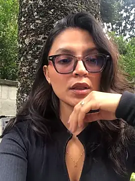 Snapshot of Gia_Mazzon chatting on 06-05-26, 02:34 Gia Mazzon online show from 06-05-26, 02:34