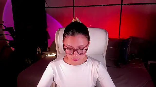 Gia Mazzon online show from 03-06-26, 03:51