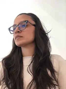 Snapshot of Gia_Mazzon chatting on 05-29-26, 05:41 Gia Mazzon online show from 05-29-26, 05:41