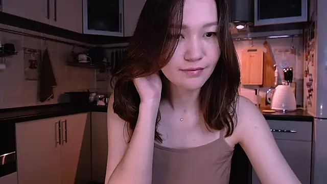 Kelly Yon online show from 11-27-25, 05:52