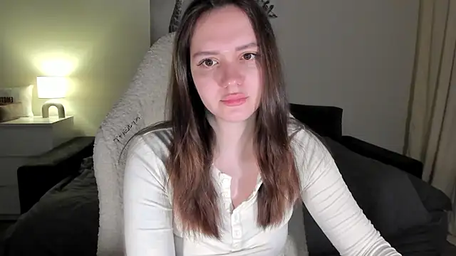 Sonia moon  online show from 03-23-25, 02:04