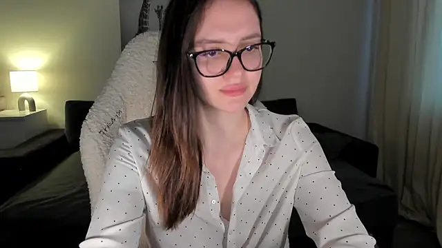 Sonia moon  online show from 03-03-25, 05:16