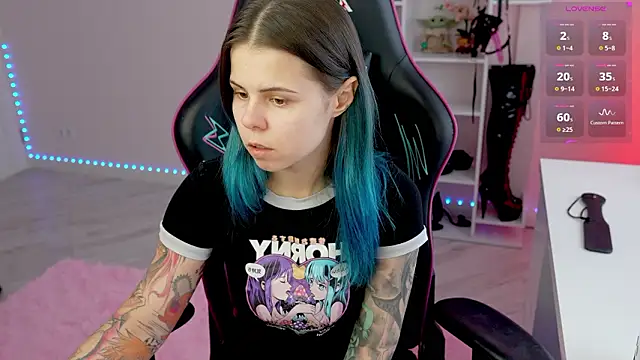 Latex Kitty online show from 02-03-26, 12:43