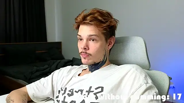 DENIS HERE online show from 04-06-26, 04:57