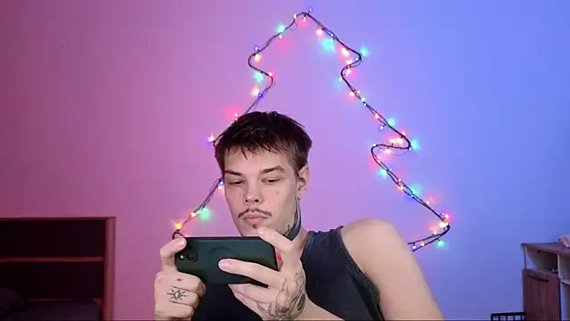 DENIS HERE online show from 11-30-25, 12:11