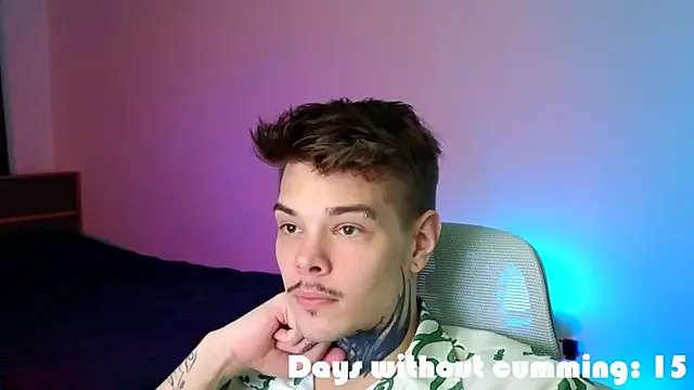 DENIS HERE online show from 02-10-26, 04:06