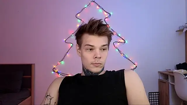 DENIS HERE online show from 12-02-25, 10:28