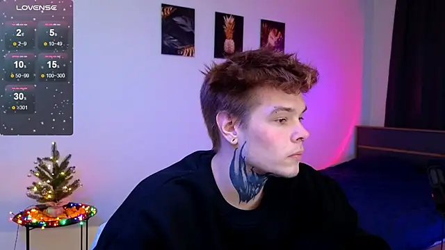 DENIS HERE online show from 12-21-25, 02:52