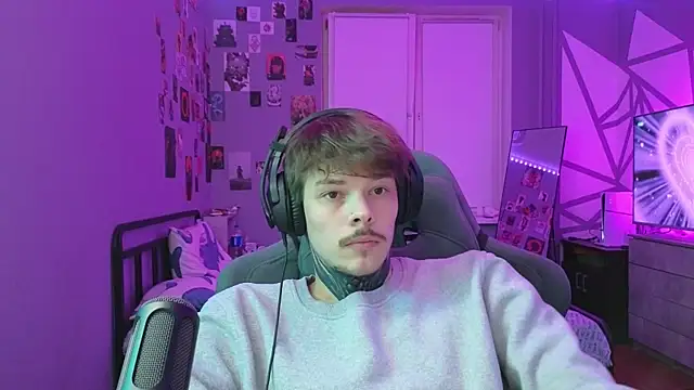 DENIS HERE online show from 02-12-25, 02:14
