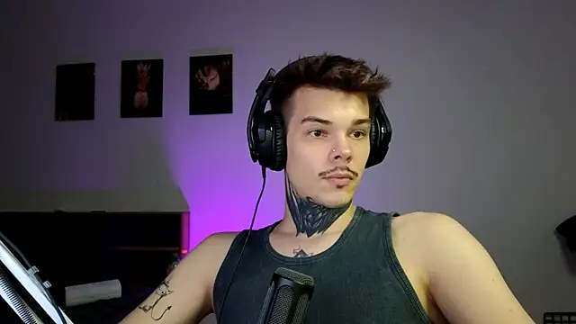 DENIS HERE online show from 11-12-25, 01:59