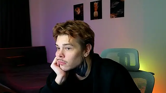 DENIS HERE online show from 01-12-26, 12:23