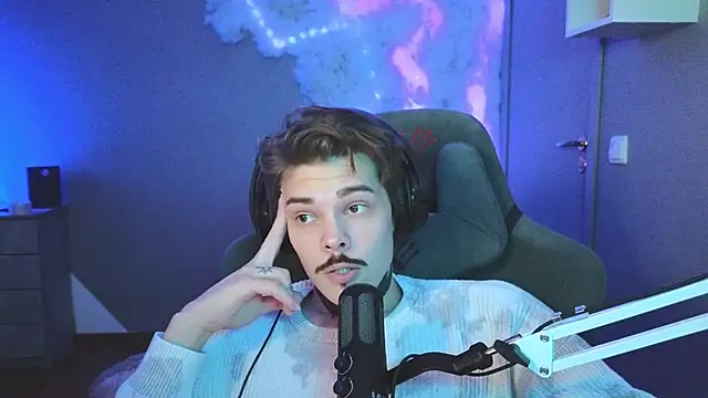 DENIS HERE online show from 01-30-25, 02:25