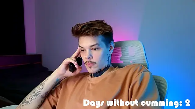 DENIS HERE online show from 03-19-26, 04:07