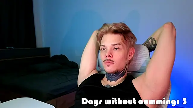 DENIS HERE online show from 04-21-26, 08:59