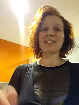 Exhibitionsplit online show from 02-28-25, 10:28