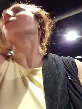 Exhibitionsplit online show from 03-18-26, 10:54