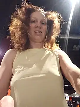 Exhibitionsplit online show from 02-14-26, 10:21