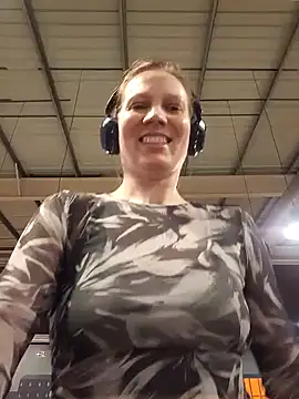Exhibitionsplit online show from 03-15-25, 10:22