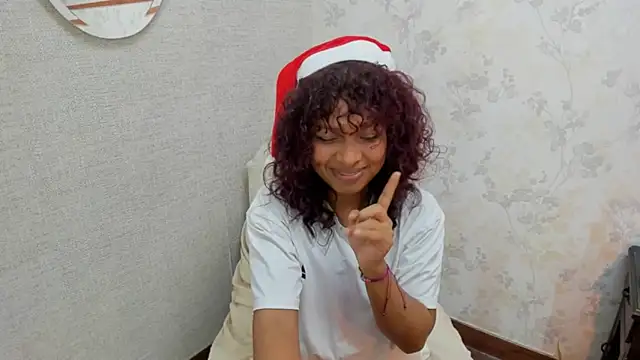 Naomi Tylers online show from 12-14-25, 10:59