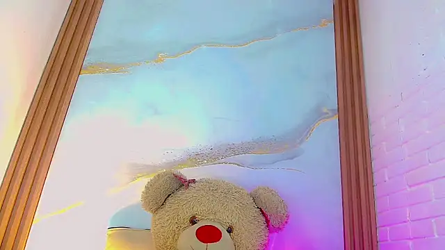 CoralineSweett online show from 11-17-25, 09:08