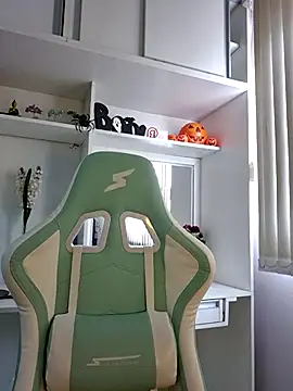 Ahrya  online show from 10-31-25, 12:24