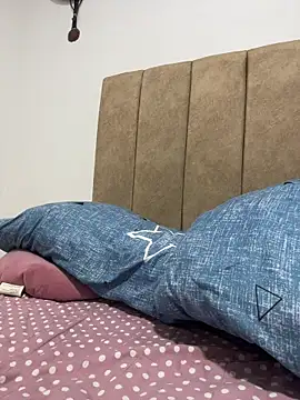 cristel 17 online show from 11-28-25, 09:15