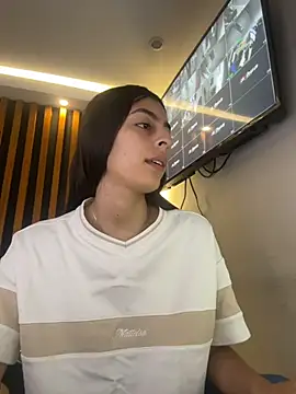 cristel 17 online show from 05-10-26, 11:36