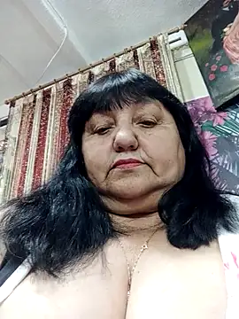Snapshot of Nezsbudka chatting on 05-10-26, 03:03 Nezsbudka online show from 05-10-26, 03:03