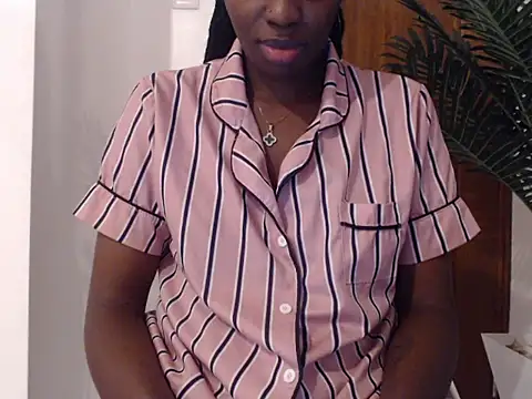 Snapshot of black___ghodess chatting on 01-16-26, 07:23 black ghodess online show from 01-16-26, 07:23